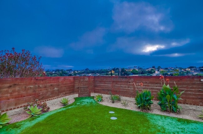 Building Photo - Beautiful house in heart of Point Loma