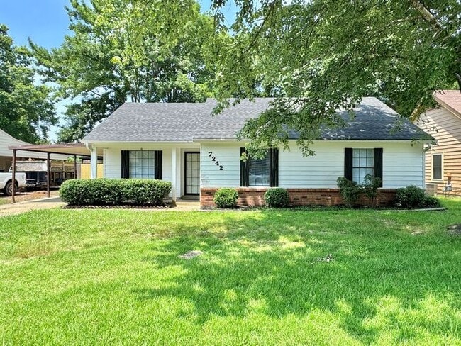 Primary Photo - 7242 Rose Trail Dr