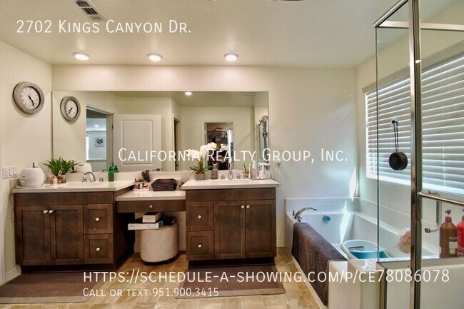 Building Photo - 2702 Kings Cyn Dr