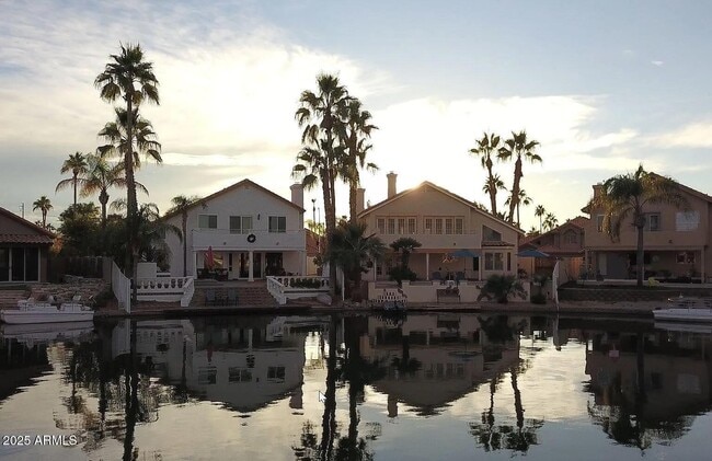 Building Photo - 16625 S 34th Way