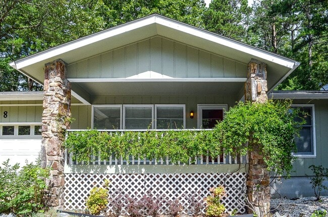 Building Photo - Central Hot Springs Village/Home/Unfurnished