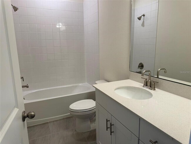 Building Photo - 4561 Small Creek Rd