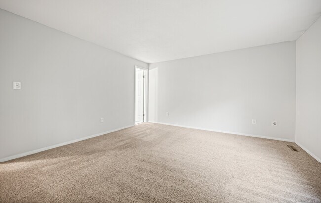 Building Photo - 45 Conestoga Way