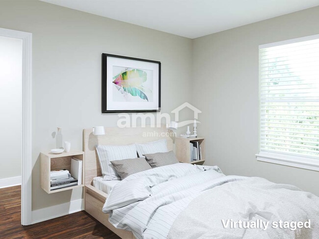 Building Photo - 5235 Smithbriar Dr