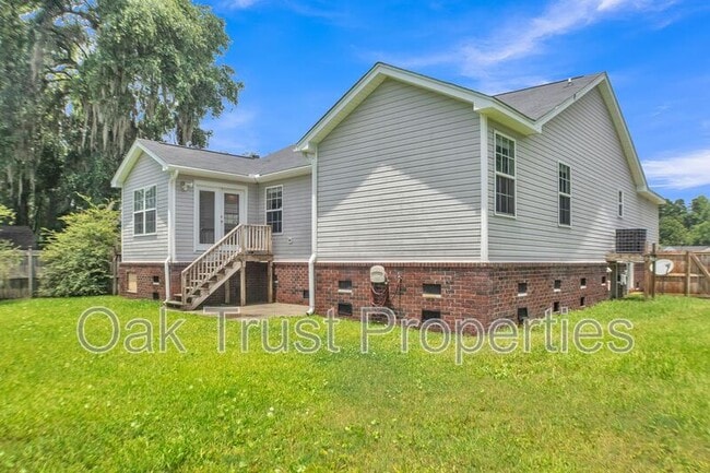 Building Photo - 9605 Crosscut Dr