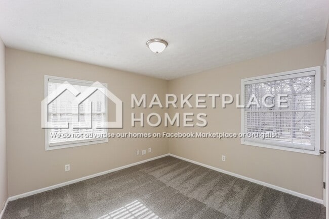 Building Photo - 48 Lynn Cir