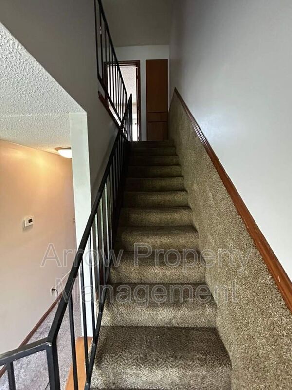 Building Photo - 1304 S Jackson St