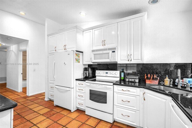 Building Photo - 9690 NW 39th St