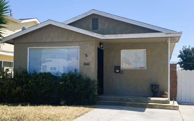 Building Photo - Charming Renovated 3-Bedroom Home in South San Pedro!