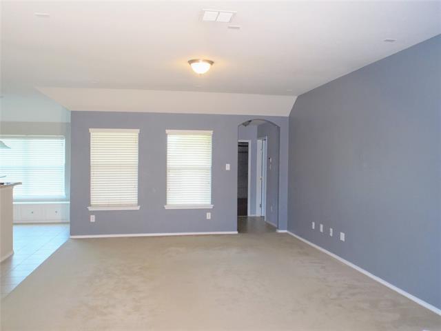 Building Photo - 213 Cliffbrook Dr