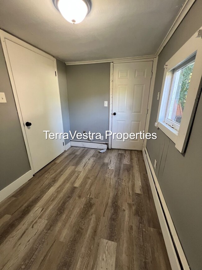 Building Photo - 138 Denny Ave