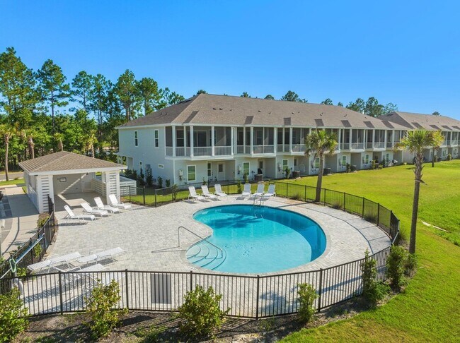 Building Photo - 212 Kara Lake Dr