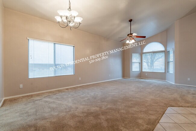 Building Photo - 7661 S Freshwater Pearl Dr