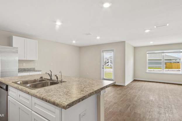 Building Photo - 5824 Tiagra Dr