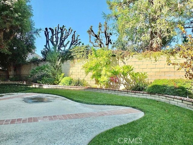 Building Photo - 3861 Fenley Dr