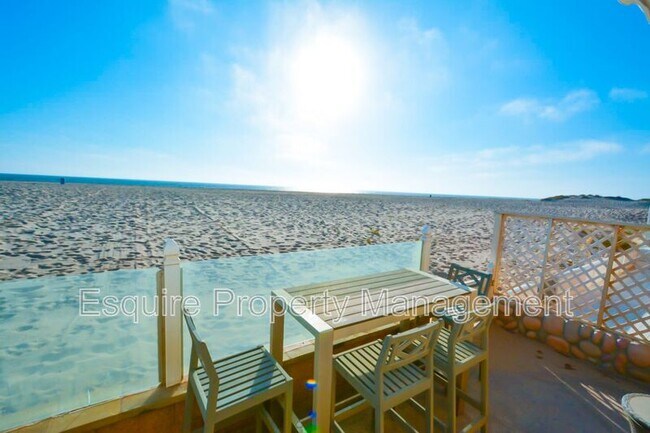 Building Photo - 4161 Ocean Dr