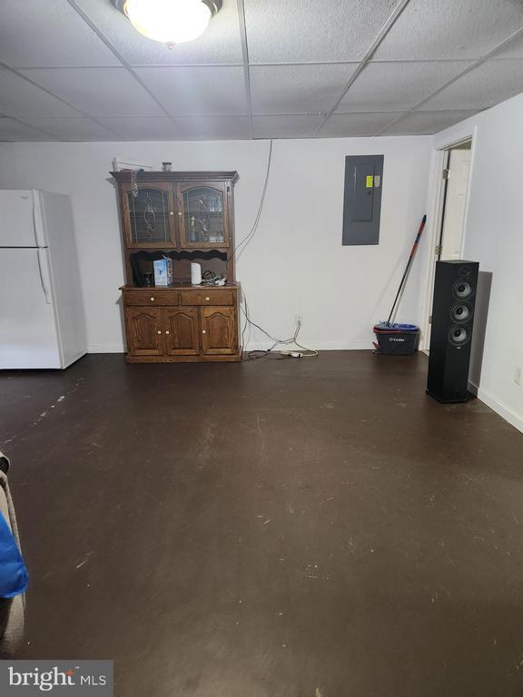 Building Photo - 513 E 11th Ave