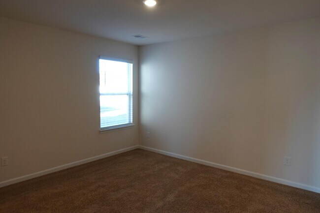 Building Photo - 1438 Talley Rdg Dr