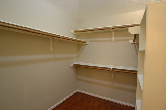 Building Photo - 6011 Stevens Creek Ct