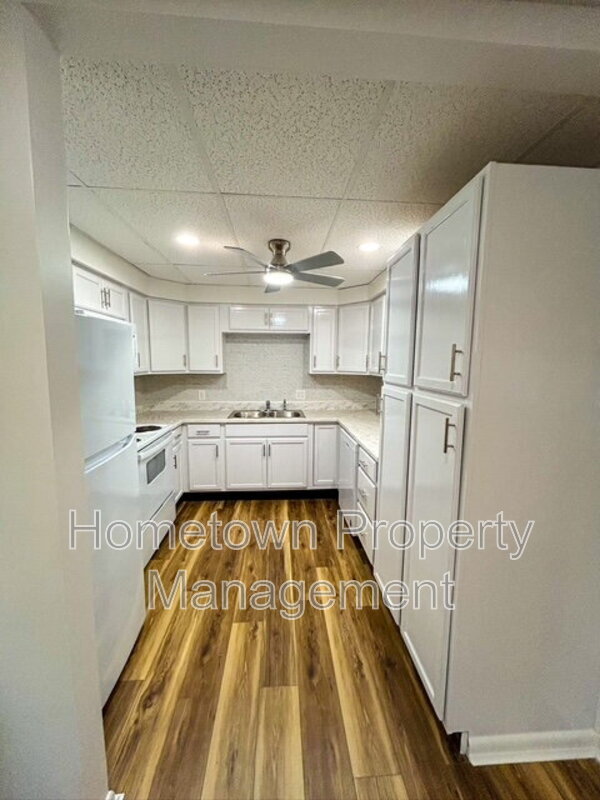 Building Photo - 726-730 Grantham RD