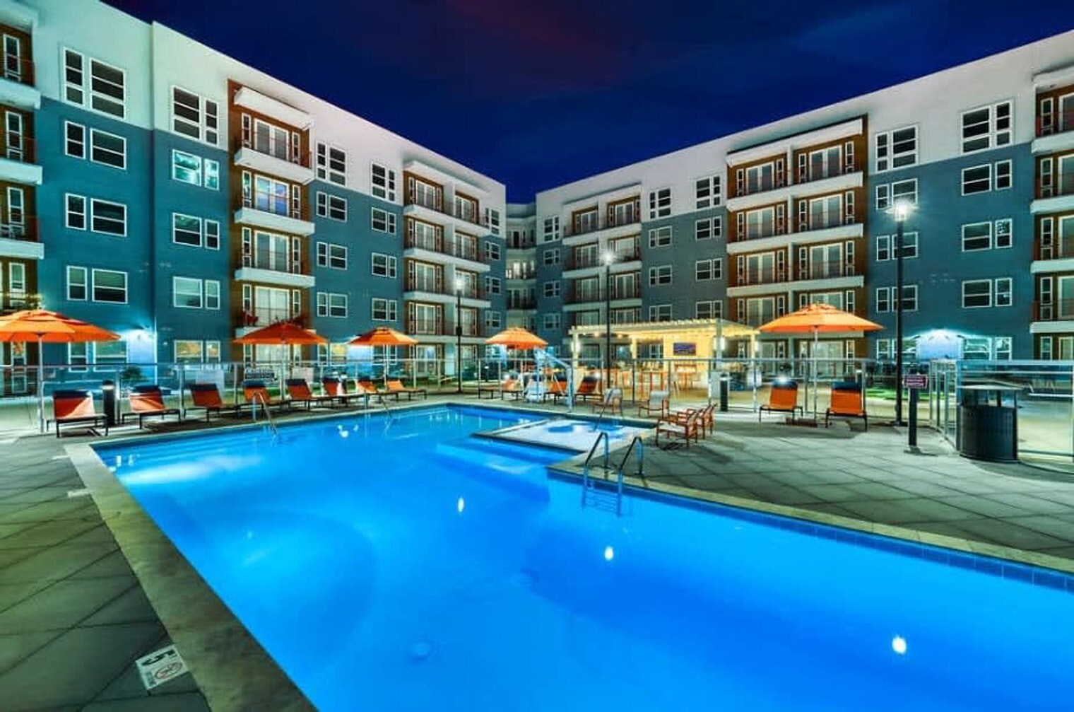 Building Photo - 400 N 2nd Ave