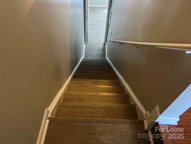 Building Photo - 3929 Picasso Court