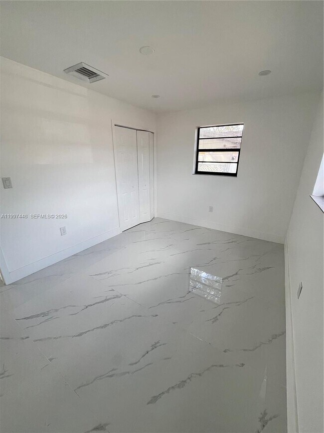 Building Photo - 6370 Atlanta St