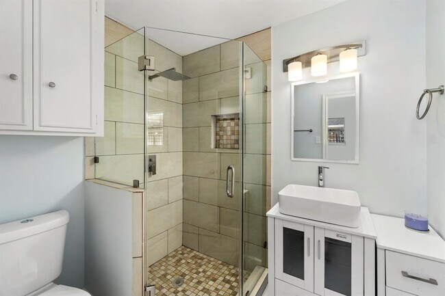Building Photo - 5338 Rutherglenn Dr