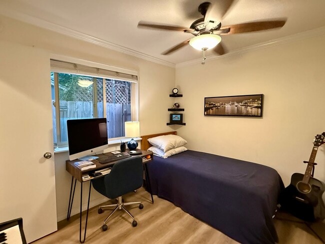 Building Photo - Charming 2 bedroom Condo in Carlsbad Village