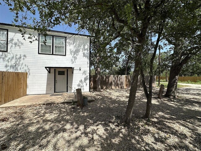 Building Photo - 161 FM1209