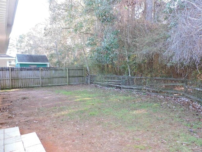 Building Photo - 2513 Gulf Breeze Ave