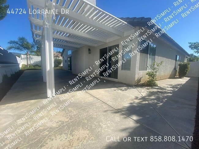 Building Photo - 44724 Lorraine Dr