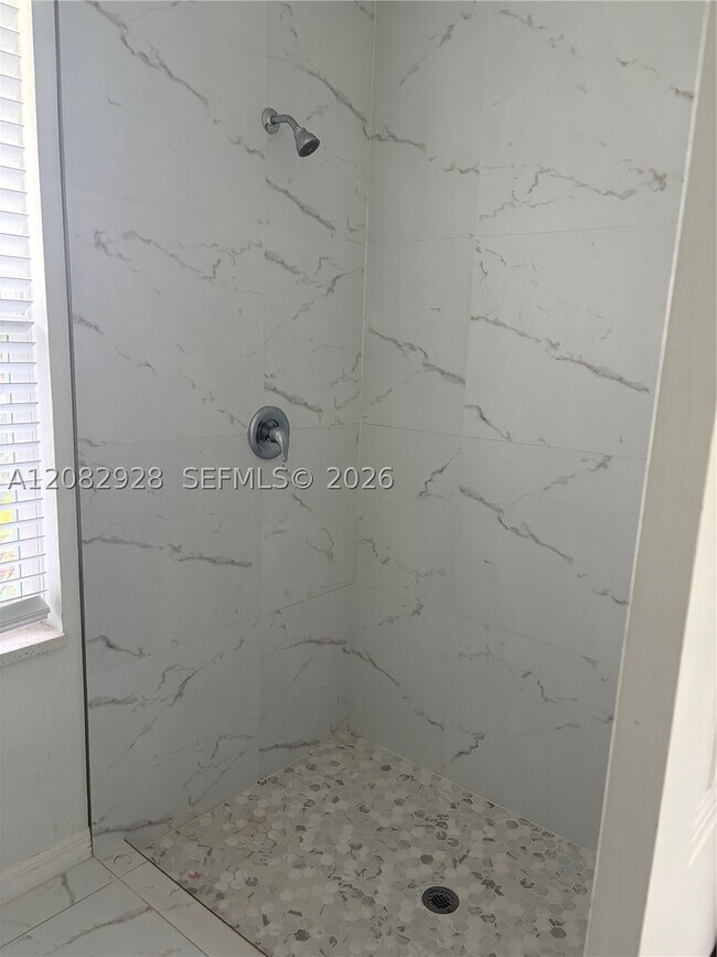 Building Photo - 3507-3515 15th St W