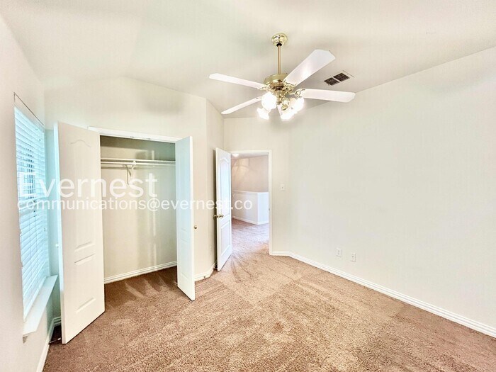 Building Photo - 6458 Riverside Dr