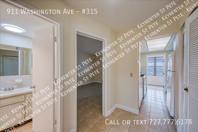 Building Photo - 911 Washington Ave SW
