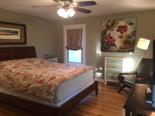 Building Photo - 634 E 5th Ave