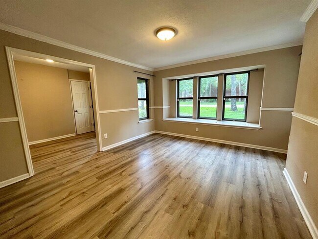 Building Photo - 2710 Timberjack Pl
