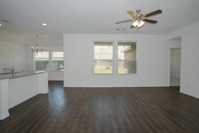 Building Photo - 16114 Sommerall Creek Ln