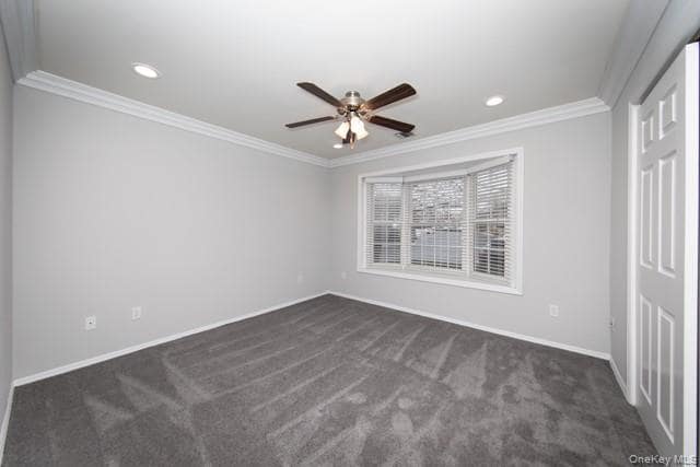 Building Photo - 265 Village Green Dr