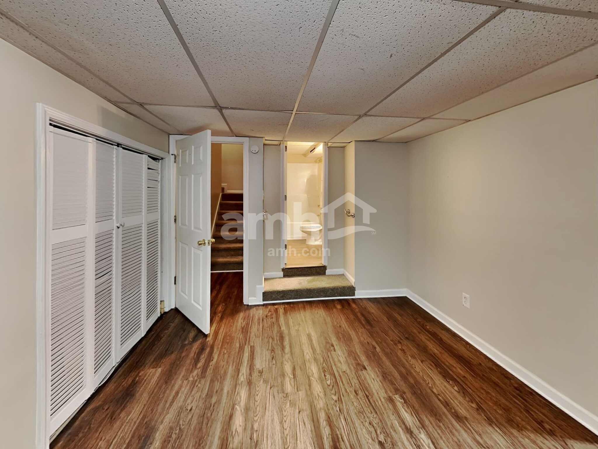 Building Photo - 3846 Deercreek Dr