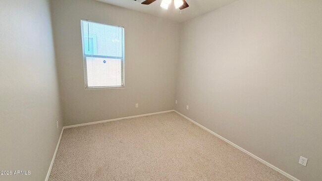 Building Photo - 43460 Caven Dr