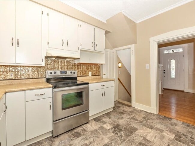 Building Photo - Welcome Home