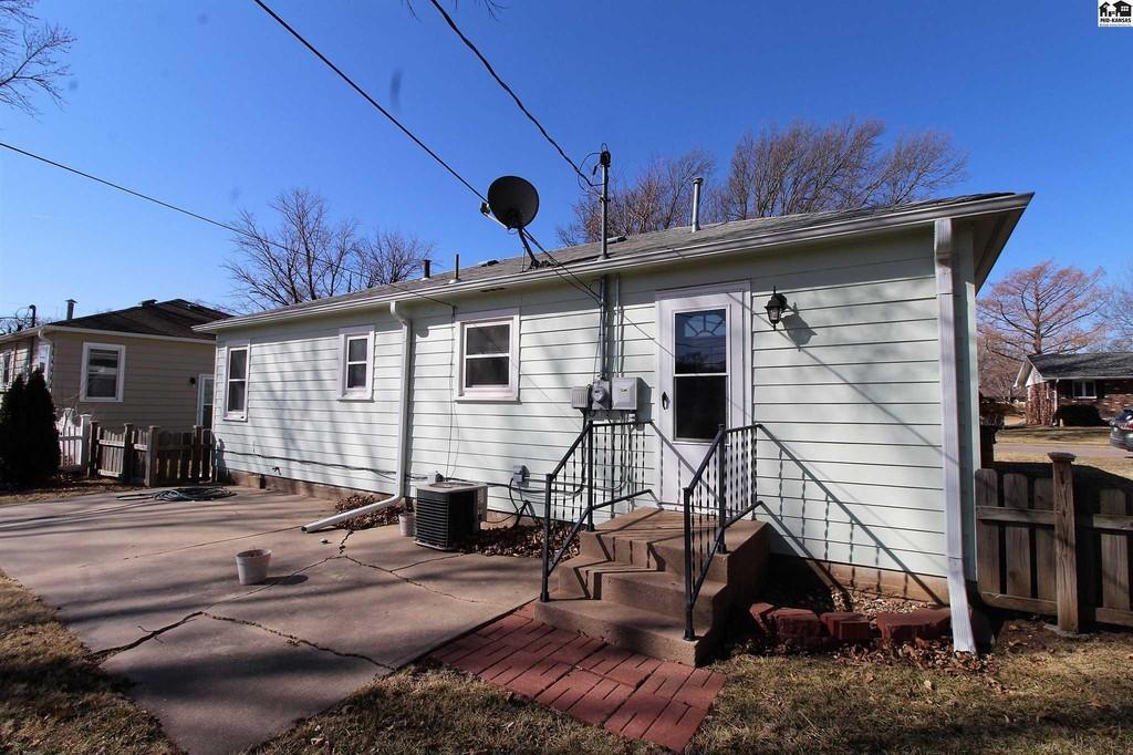 Back patio - 408 S Garfield Ave