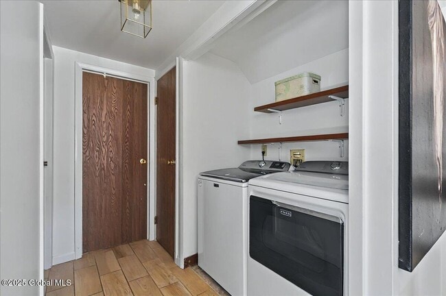 Building Photo - 2 Glade Mallow Rd