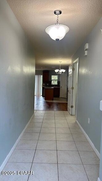 Building Photo - 125 Tarracina Way