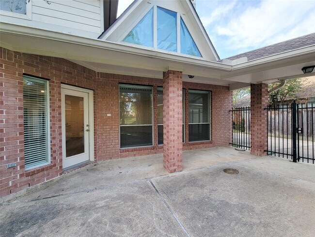 Building Photo - 5306 Pebble Way Ln