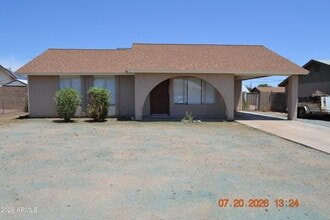 Building Photo - 2247 S Arizona Rd