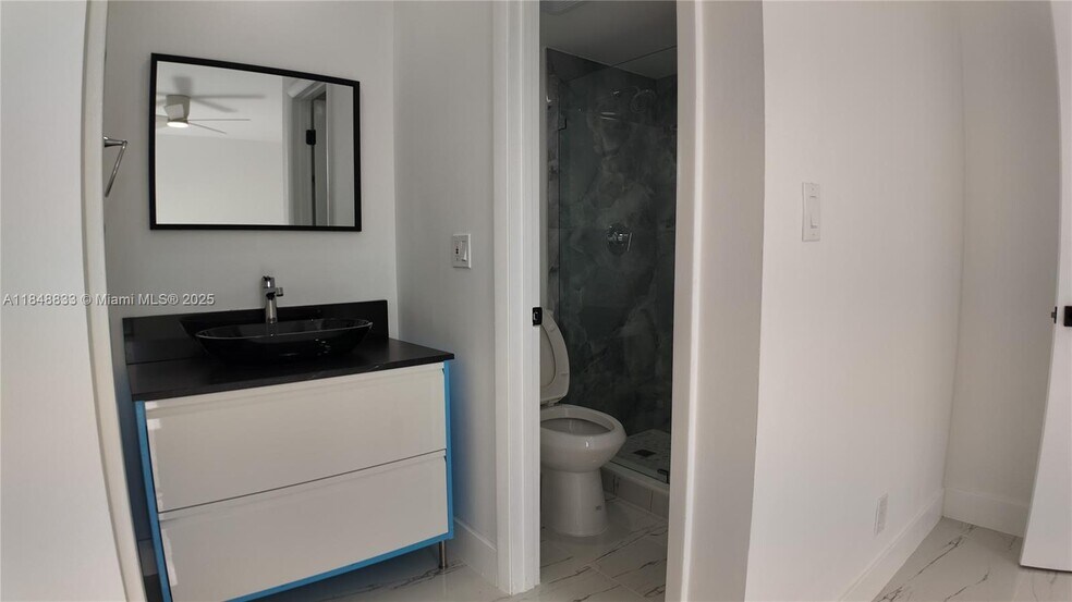 Building Photo - 2801 SW 87th Ave