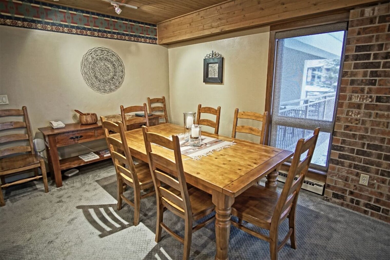 Building Photo - 2250 Apres Ski Way