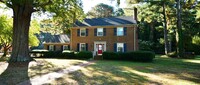 Building Photo - Water View, private wooded lot on dead end...